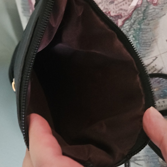 Elegant Women's Crossbody Bag Set - Picture 8 of 9